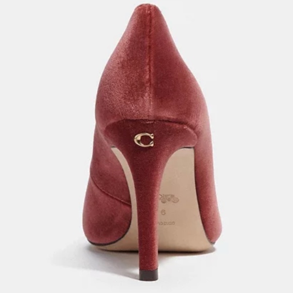 New 🍒Coach Skyler Velvet Red Pump Heels - Picture 4 of 5